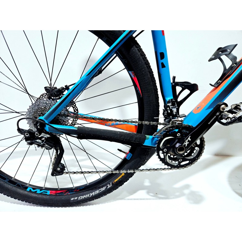 Cube Reaction Carbon L