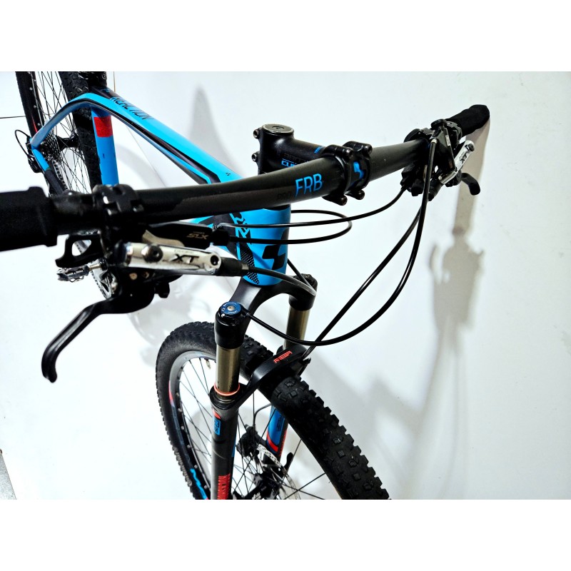 Cube Reaction Carbon L