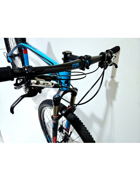 Cube Reaction Carbon L