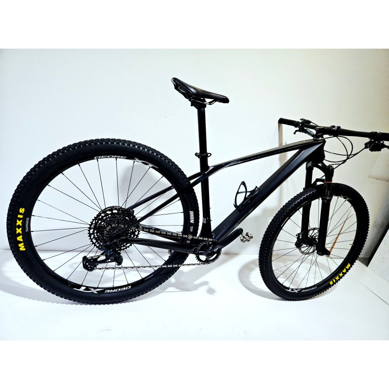 Ghost Lector Carbon M