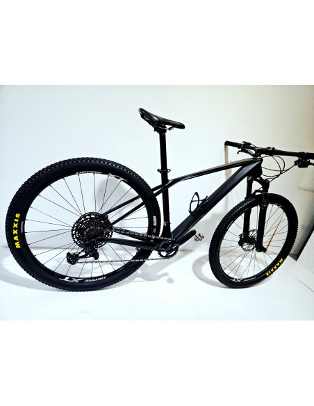 Ghost Lector Carbon M