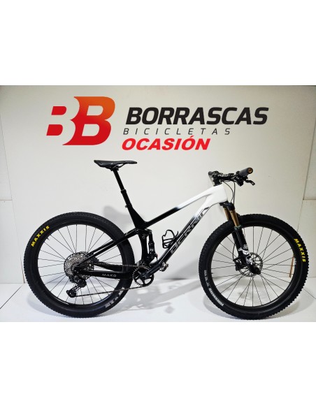 Berria Mako Carbon L