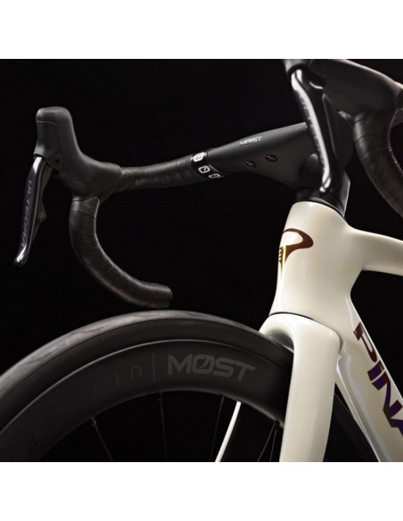 Pinarello F7 2026 | Bicicleta Carretera Carbono Torayca T900 | Rendimiento Dogma F