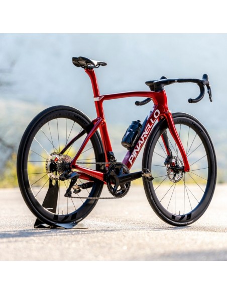Pinarello F7 2026 | Bicicleta Carretera Carbono Torayca T900 | Rendimiento Dogma F