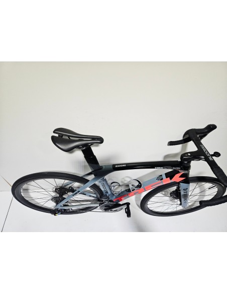 Trek Madone SL7 AXS Disc 56