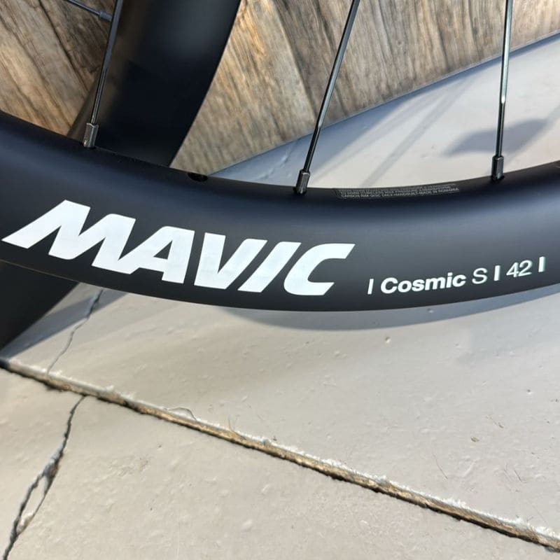 Juego de Ruedas Mavic Cosmic SLR 32...