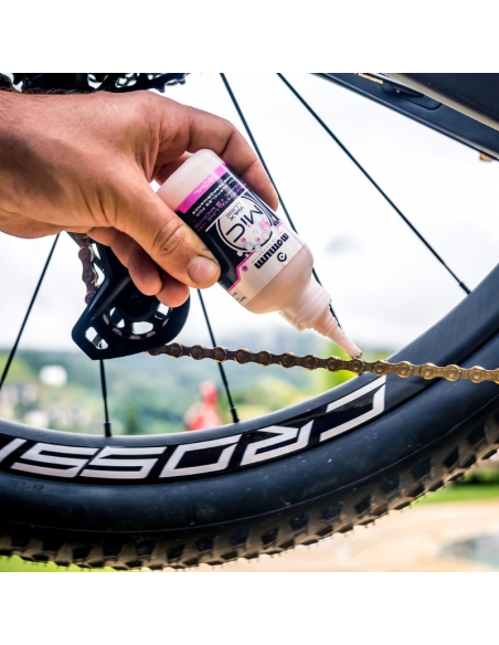Cera lubricante para cadena de bicicleta Momum MIC Wax Ceramic 120 ml
