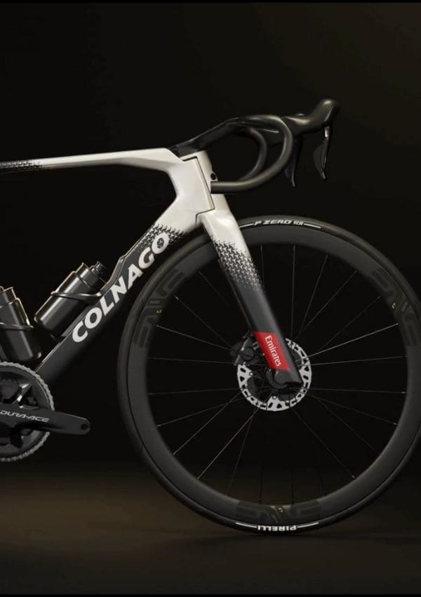 Bicicletas de carretera de carbono de alta gama en el catálogo de Borrascas.